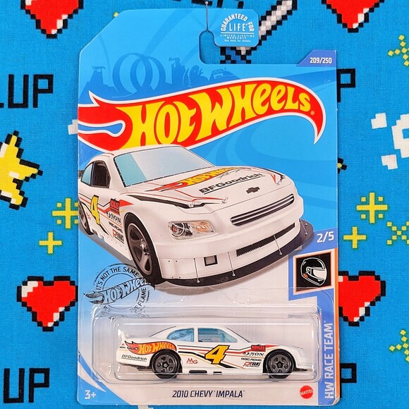 Hot Wheels 2012 Chevy Impala 2/5 209/250 HW Race Team 1:64 NOC - Picture 1 of 6